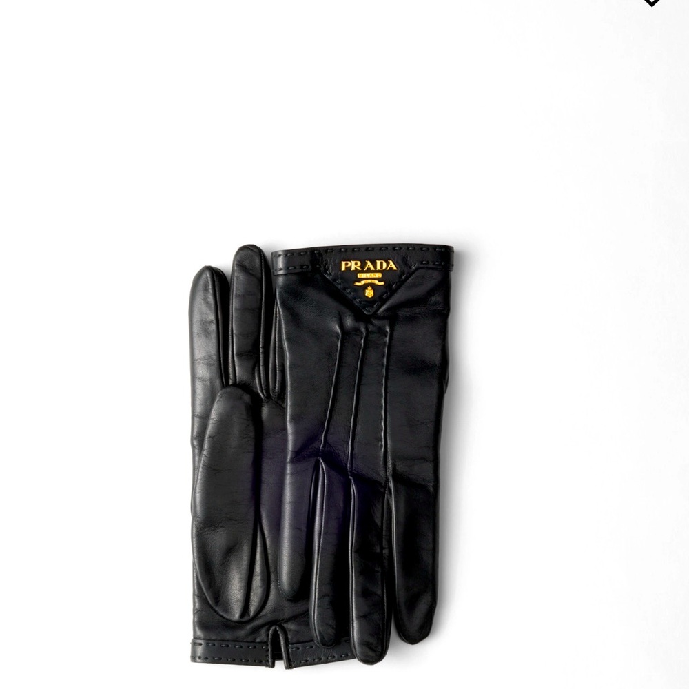Classic PRADA leather glove (only the left glove)